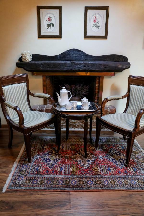 Boutique Hotel Palea Poli 나우사이마티아스 외부 사진